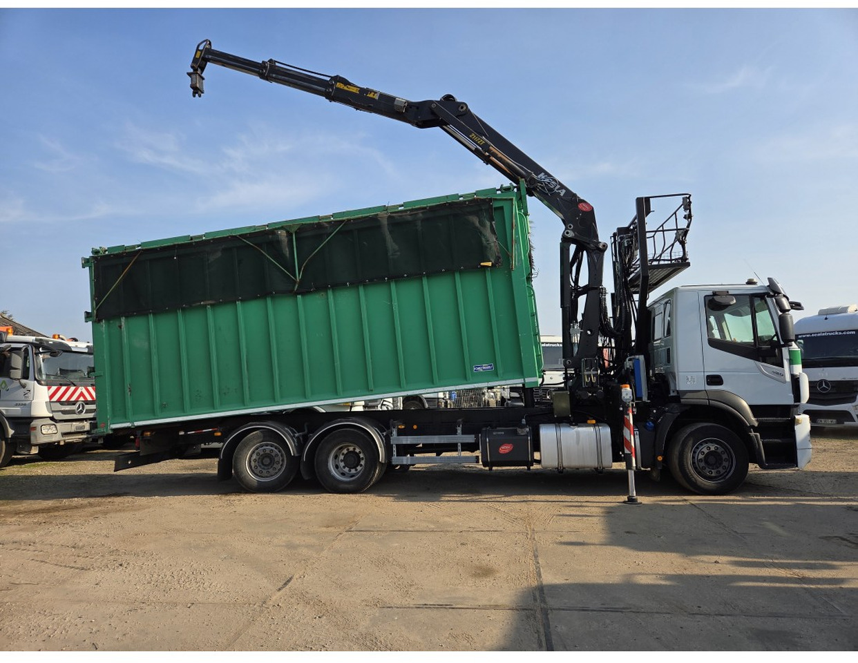 IVECO STRALIS 420 6X2 TIPPER CRANE KESLA 17 TON 2 EXT STEERING REAR AXLE - Camião basculante, Camião grua: foto 3 IVECO STRALIS 420 6X2 TIPPER CRANE KESLA 17 TON 2 EXT STEERING REAR AXLE - Camião basculante, Camião grua: foto 3