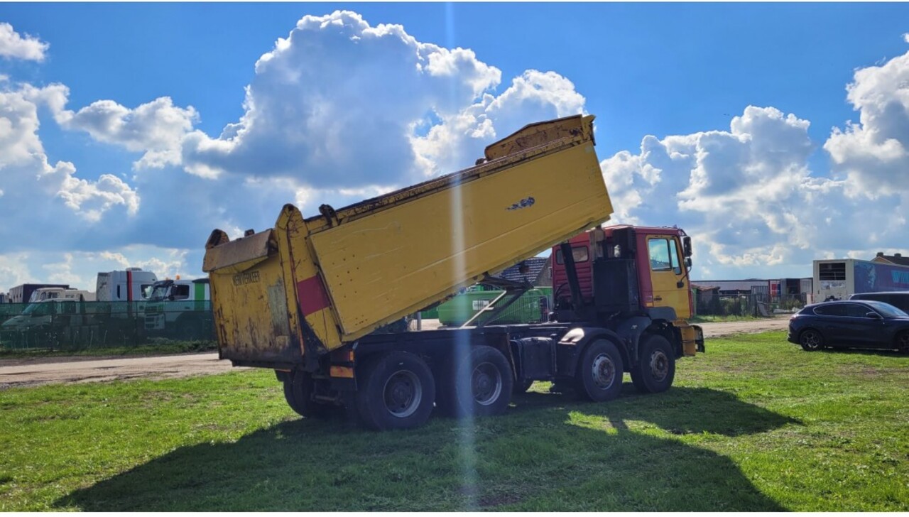 Camião basculante MAN 41.364 EURO 2 8X4 TIPPER SPRING/SPRING MANUAL GEARBOX: foto 6