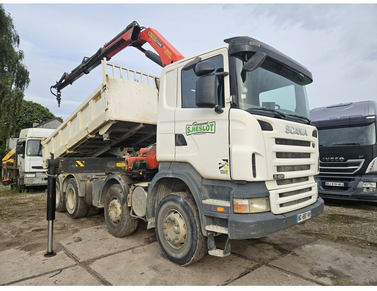 Scania R420 8x4 Tipper Crane Palfinger 23500 - Camião basculante, Camião grua: foto 3 Scania R420 8x4 Tipper Crane Palfinger 23500 - Camião basculante, Camião grua: foto 3