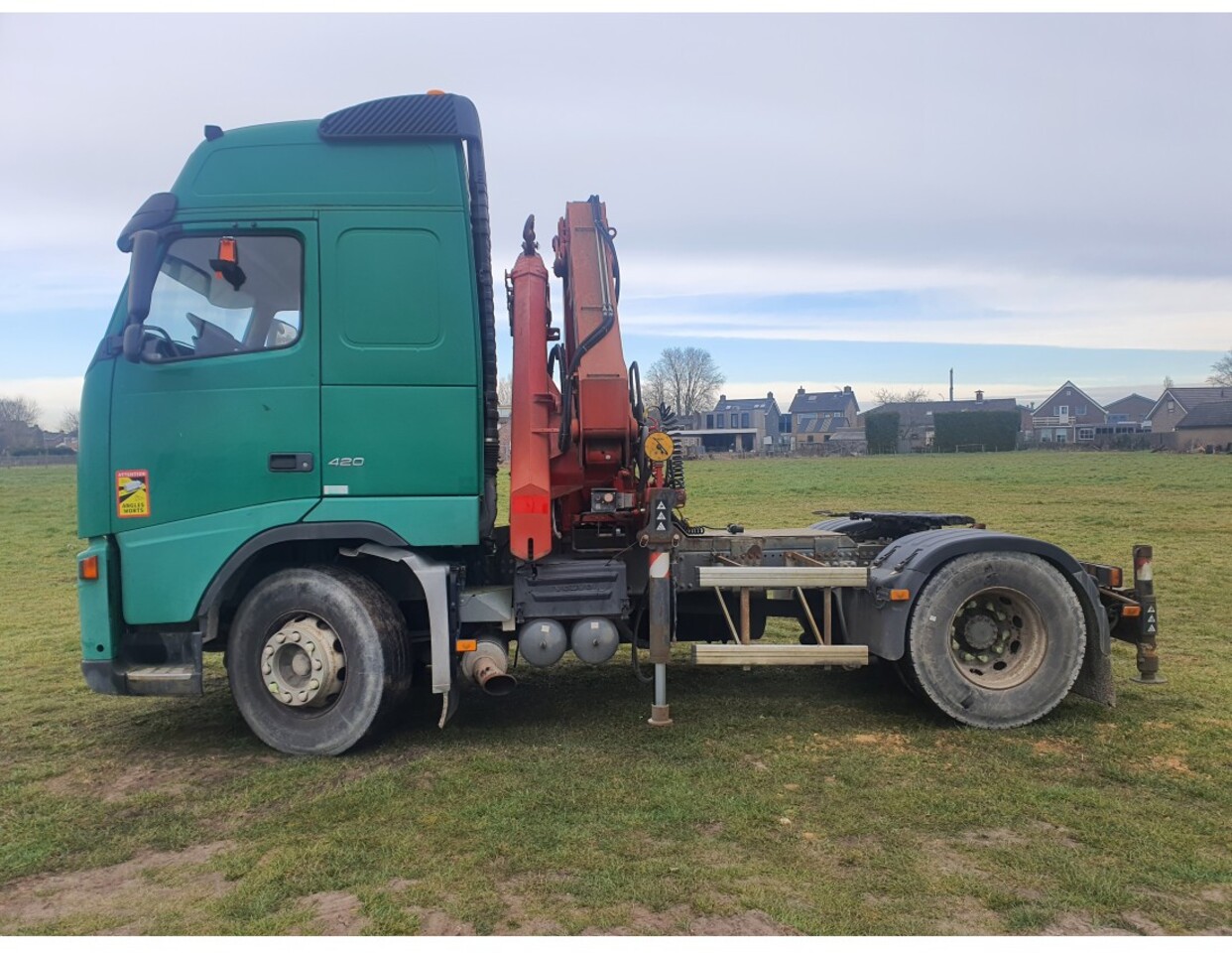 VOLVO FH 420 4X2 EURO 3 CRANE EFFER 25T 13M REMOTE CONTROL MANUAL RETARDER - Tractor: foto 3 VOLVO FH 420 4X2 EURO 3 CRANE EFFER 25T 13M REMOTE CONTROL MANUAL RETARDER - Tractor: foto 3