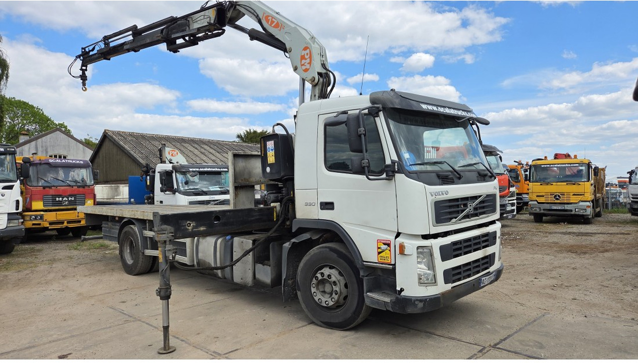 VOLVO FM 330 FLATBED 4X2 PM 17 LC 17 TON - Camião de caixa aberta/ Plataforma, Camião grua: foto 4 VOLVO FM 330 FLATBED 4X2 PM 17 LC 17 TON - Camião de caixa aberta/ Plataforma, Camião grua: foto 4