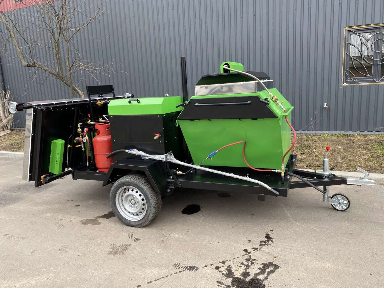 TICAB New Pothole Patching Machine, Asphalt Infrared Patching, Manufacturer, MIRA-3 - Máquina de asfalto: foto 4 TICAB New Pothole Patching Machine, Asphalt Infrared Patching, Manufacturer, MIRA-3 - Máquina de asfalto: foto 4