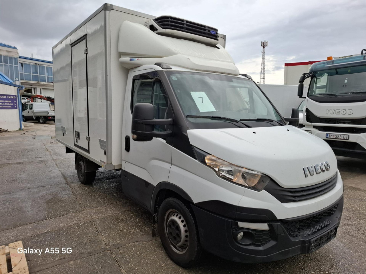 IVECO Daily 35S14 - Carrinha frigorífica: foto 3 IVECO Daily 35S14 - Carrinha frigorífica: foto 3