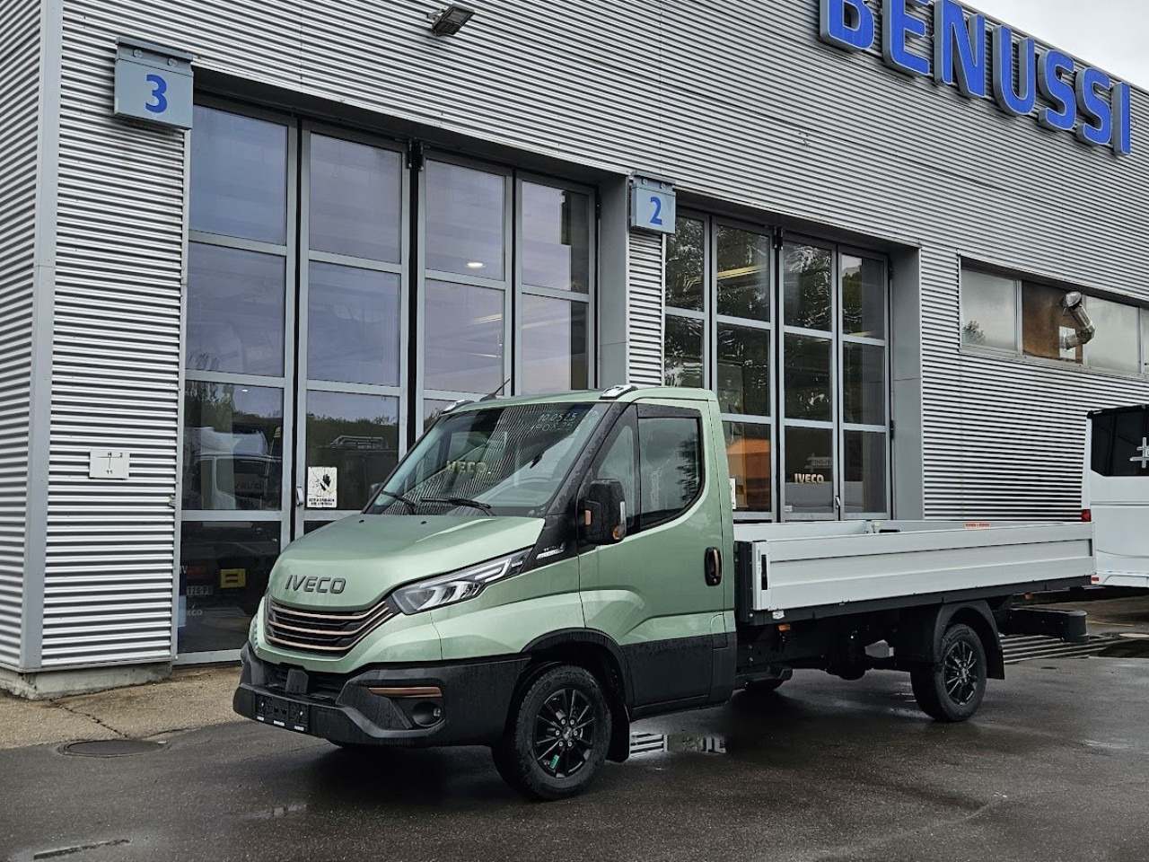 IVECO Daily 35S14A8 - Furgão: foto 1 IVECO Daily 35S14A8 - Furgão: foto 1