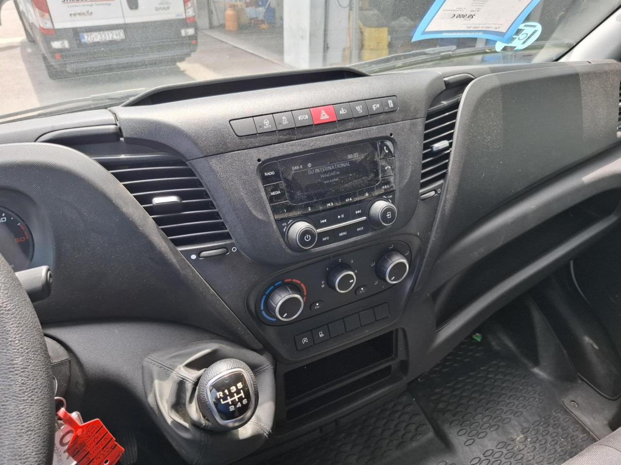 Furgão de passageiros IVECO Daily 35S16V: foto 7 Furgão de passageiros IVECO Daily 35S16V: foto 7