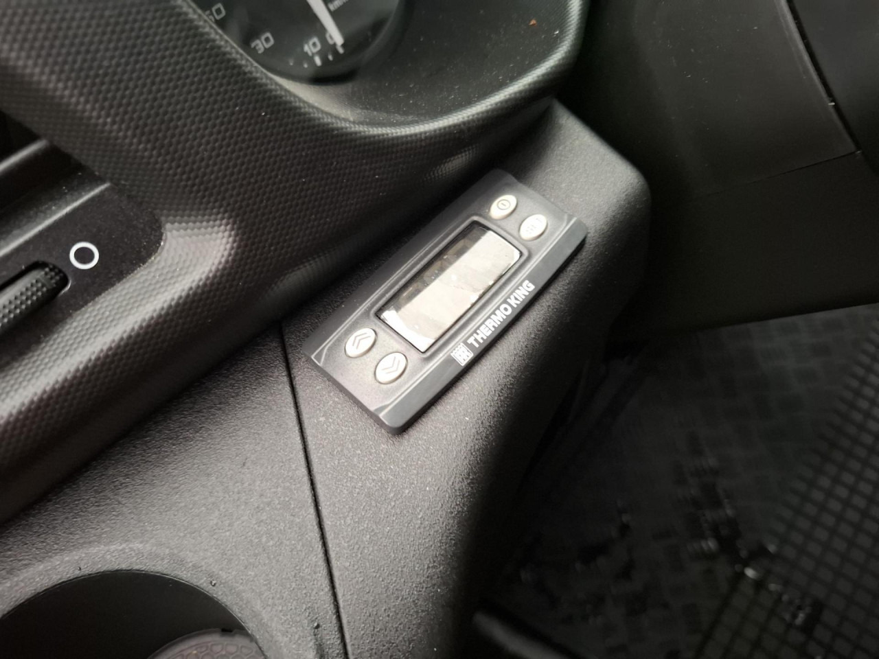 IVECO Daily 35S16V - Carrinha frigorífica: foto 2 IVECO Daily 35S16V - Carrinha frigorífica: foto 2