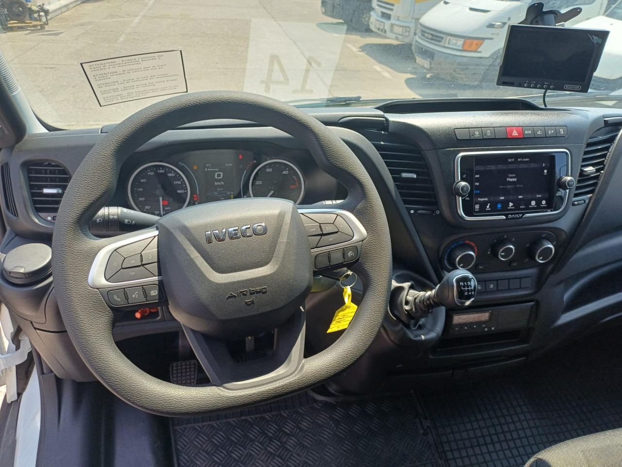 IVECO Daily 70C18H - Carrinha de lona: foto 3 IVECO Daily 70C18H - Carrinha de lona: foto 3