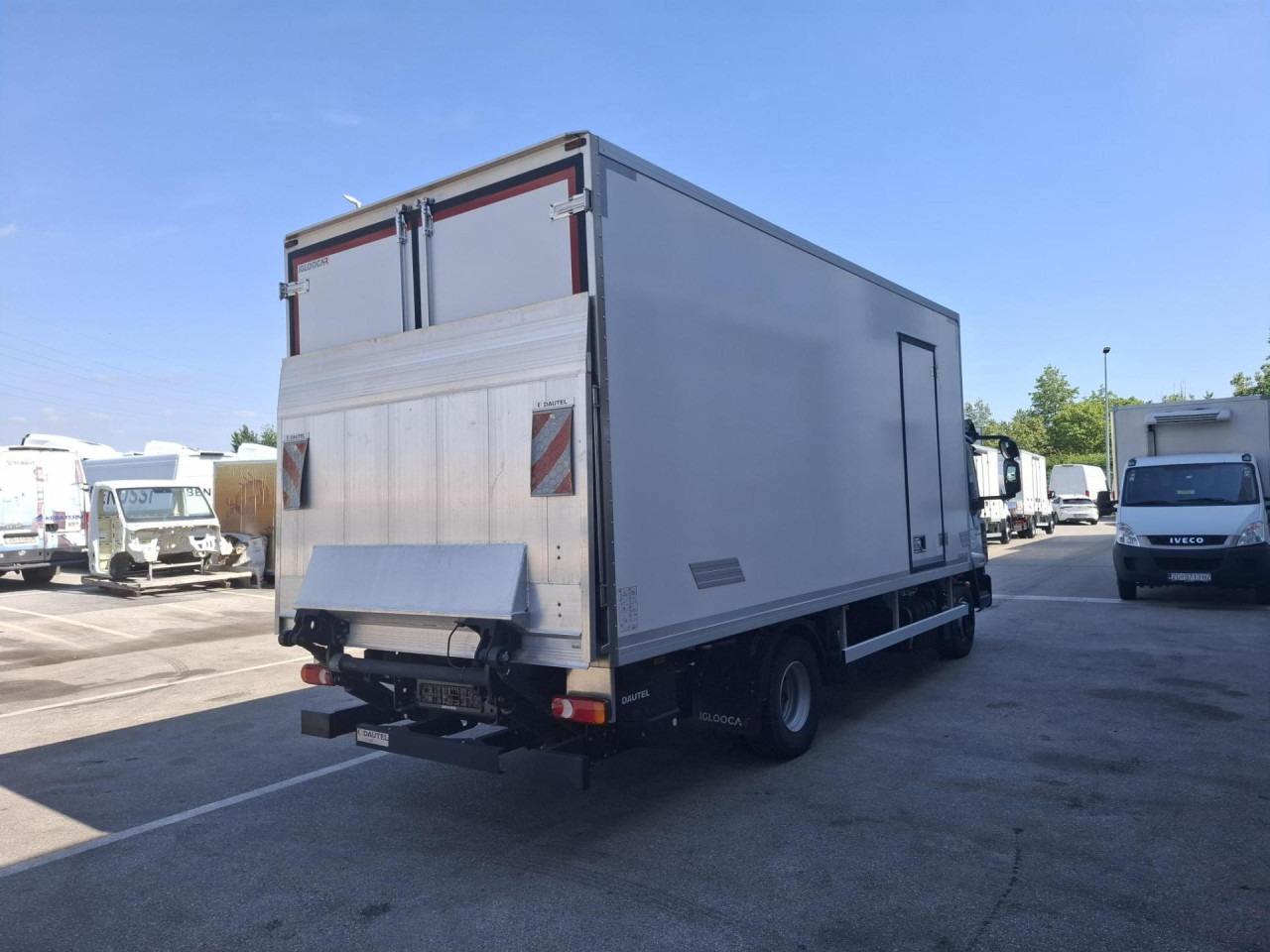 IVECO Eurocargo ML120EL21/P - Camião frigorífico: foto 3 IVECO Eurocargo ML120EL21/P - Camião frigorífico: foto 3