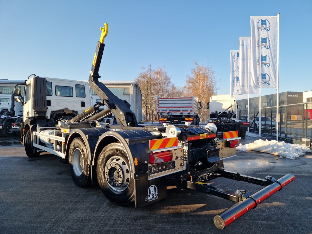 IVECO X-Way AD280X46Y/PS HR ON+ - Camião polibenne: foto 3 IVECO X-Way AD280X46Y/PS HR ON+ - Camião polibenne: foto 3