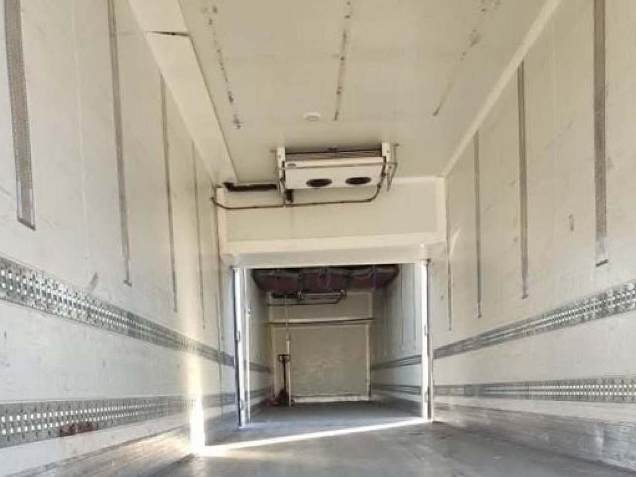 MERCEDES-BENZ Actros 25.480 - Carrinha frigorífica: foto 4 MERCEDES-BENZ Actros 25.480 - Carrinha frigorífica: foto 4