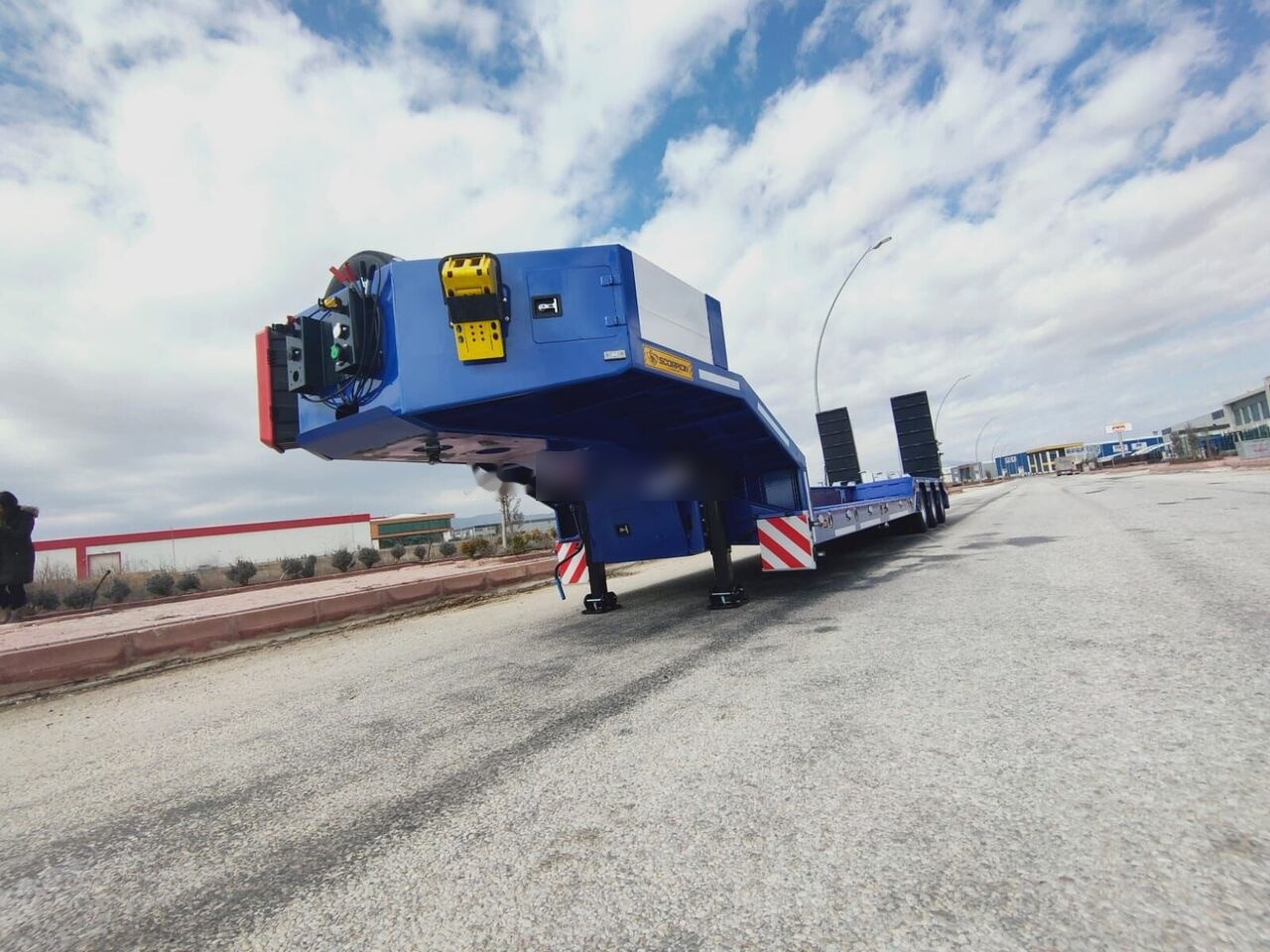 Semi-reboque baixa novo Scorpion Trailer SCORPION TRAILER 3 AXLE LOWBED SEMI TRAILER (CUSTOMIZED): foto 6