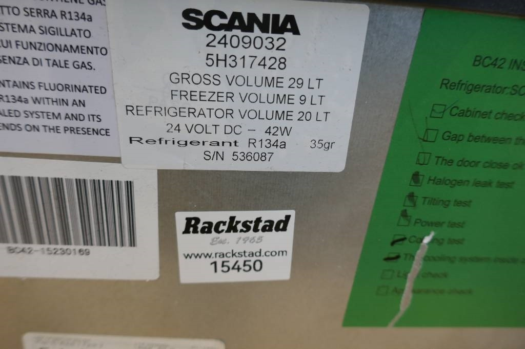 Kylskåp Scania R-serie - Cabine para Camião: foto 4 Kylskåp Scania R-serie - Cabine para Camião: foto 4