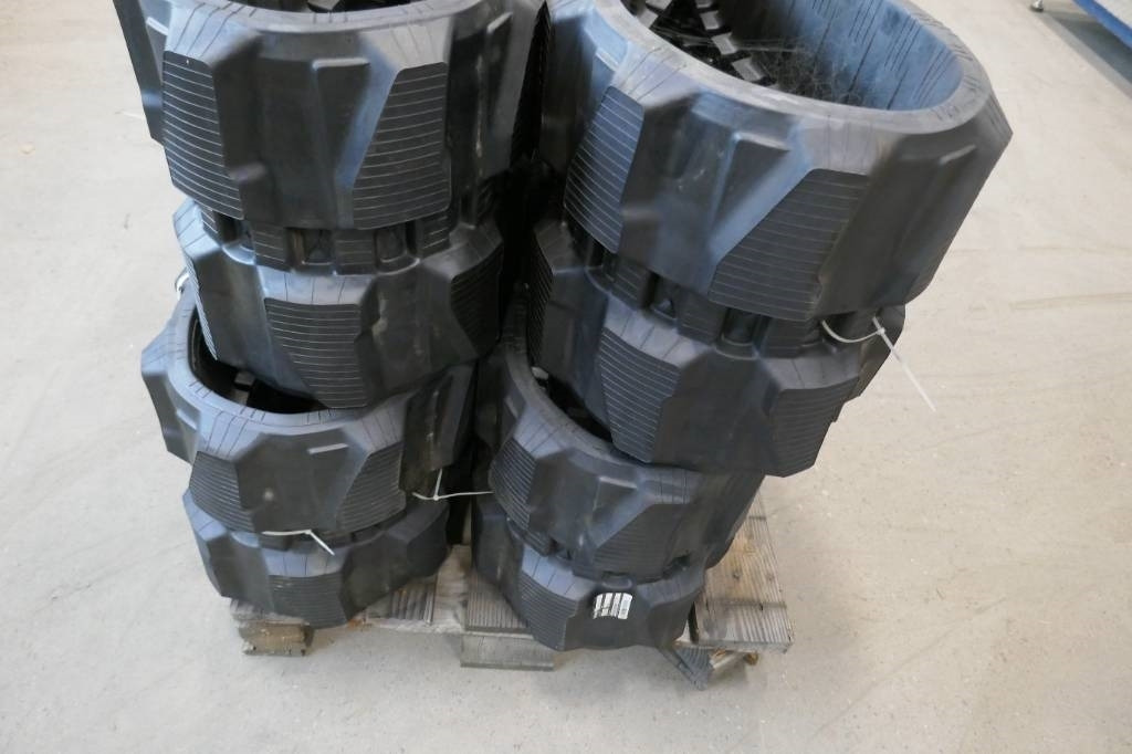 Rubber Tracks, 400x72,5x74W - Rasto para Máquina de construção: foto 4 Rubber Tracks, 400x72,5x74W - Rasto para Máquina de construção: foto 4