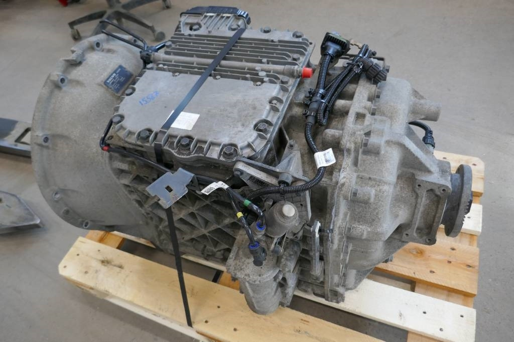 Volvo FE 250 - Caixa de velocidade para Camião: foto 3 Volvo FE 250 - Caixa de velocidade para Camião: foto 3