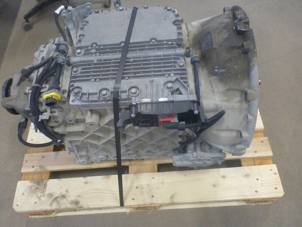 Volvo FE 300, AT2412E, 3190741 - Caixa de velocidade para Camião: foto 2 Volvo FE 300, AT2412E, 3190741 - Caixa de velocidade para Camião: foto 2