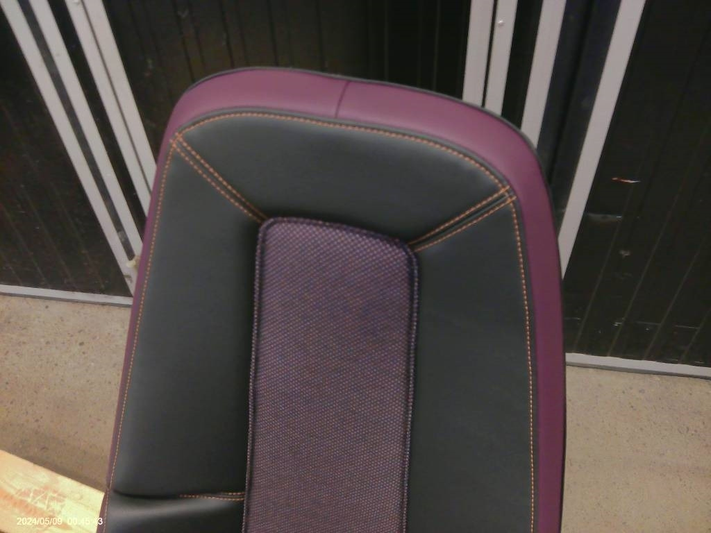 Volvo FM passagerarstol, 23766362 - Cabine para Camião: foto 2 Volvo FM passagerarstol, 23766362 - Cabine para Camião: foto 2