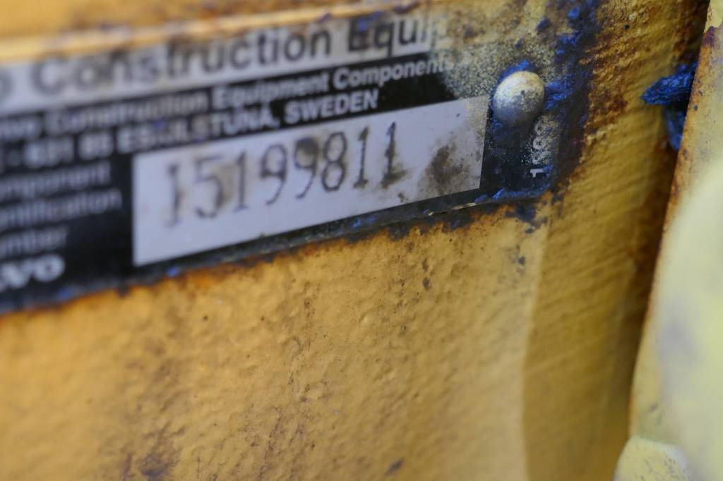 Volvo L 250 G, Framaxel voe15199811 - Eixo e peças para Máquina de construção: foto 3 Volvo L 250 G, Framaxel voe15199811 - Eixo e peças para Máquina de construção: foto 3