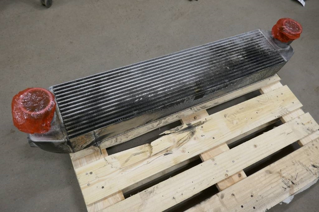 Volvo L180 HL Intercooler, voe866457 - Radiador para Máquina de construção: foto 1 Volvo L180 HL Intercooler, voe866457 - Radiador para Máquina de construção: foto 1