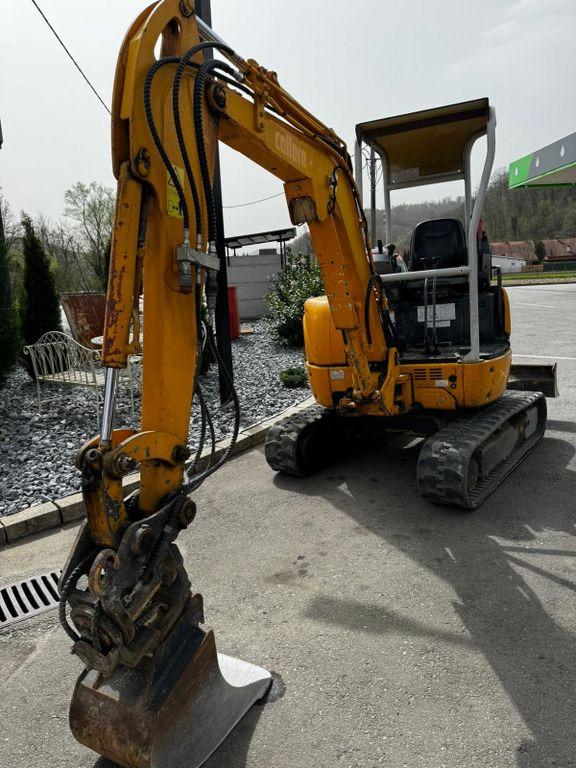 IHI 25VX3, 2.5ton, SWISS Machine - Mini escavadeira: foto 1 IHI 25VX3, 2.5ton, SWISS Machine - Mini escavadeira: foto 1