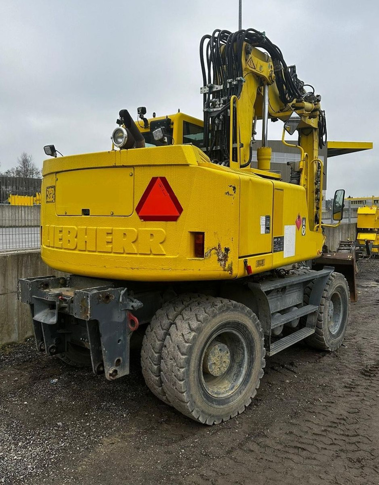 Liebherr A900C ZW Litronic PFS 2, Rail+Road, Gleisbagger - Escavadeira de rodas: foto 2 Liebherr A900C ZW Litronic PFS 2, Rail+Road, Gleisbagger - Escavadeira de rodas: foto 2