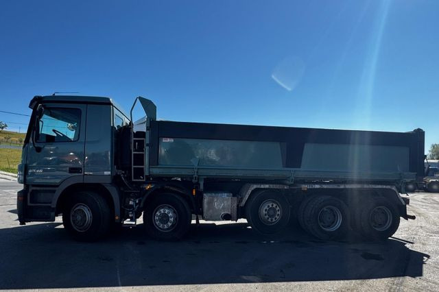 Mercedes-Benz Actros 4446 10x4, E5, MP2, EPS, Retarder - Camião basculante: foto 4 Mercedes-Benz Actros 4446 10x4, E5, MP2, EPS, Retarder - Camião basculante: foto 4