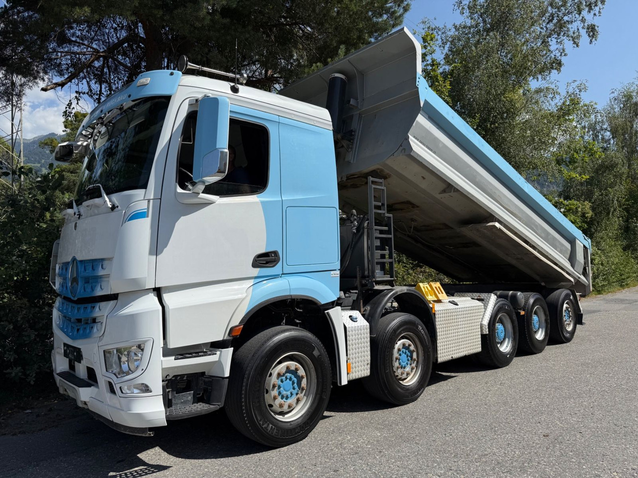 Mercedes-Benz Arocs 4451 10x4, E6, Swiss Kipper, Dumper - Camião basculante: foto 1 Mercedes-Benz Arocs 4451 10x4, E6, Swiss Kipper, Dumper - Camião basculante: foto 1