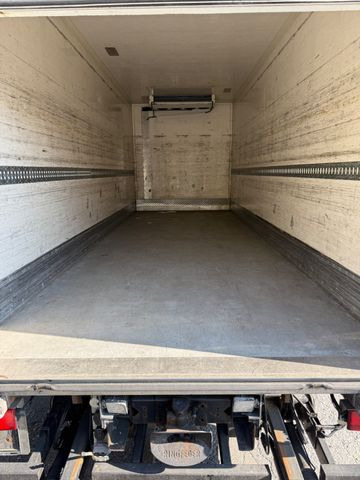 Renault T460 4x2, E 6, Carrier U850, -30C, Ladebordwand - Camião frigorífico: foto 5 Renault T460 4x2, E 6, Carrier U850, -30C, Ladebordwand - Camião frigorífico: foto 5