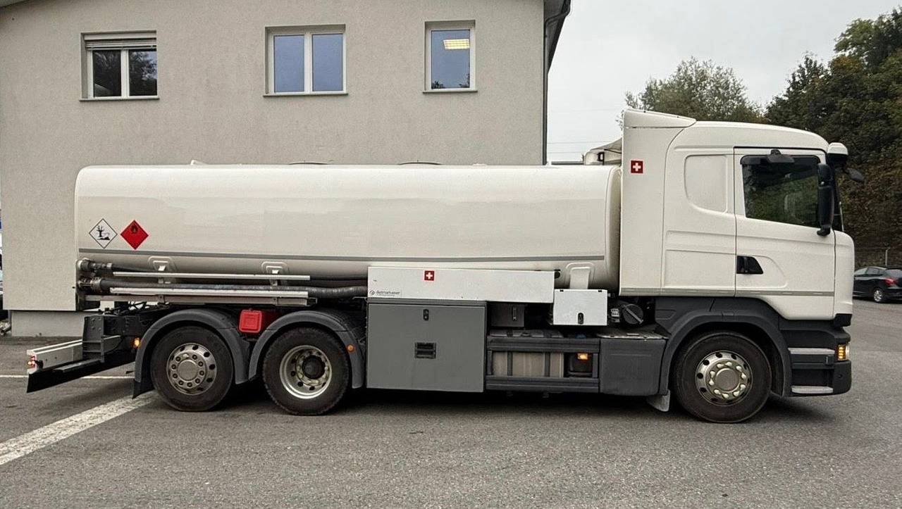 Scania R450 LB 6x2, ADR, E6,Schwarzmüller,Diesel/Benzin - Camião cisterna: foto 4 Scania R450 LB 6x2, ADR, E6,Schwarzmüller,Diesel/Benzin - Camião cisterna: foto 4