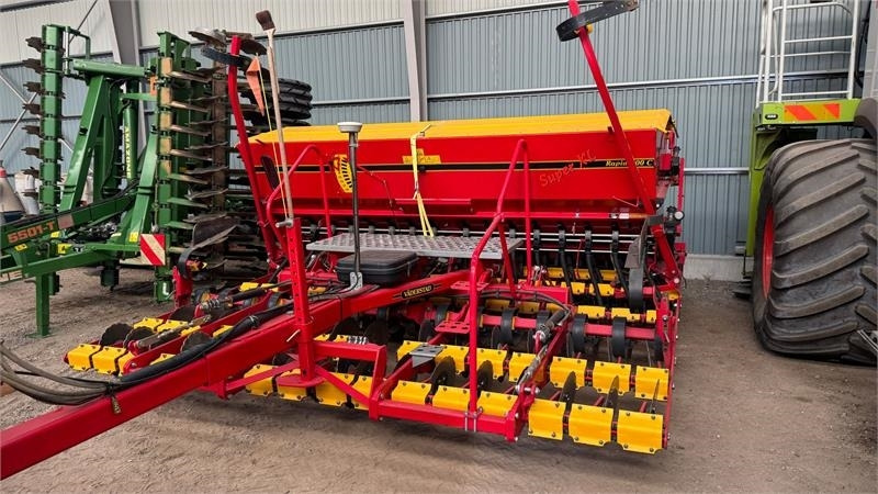 Vaderstad Rapid 400C Rapid 400 C - Semeadora combinada: foto 1 Vaderstad Rapid 400C Rapid 400 C - Semeadora combinada: foto 1