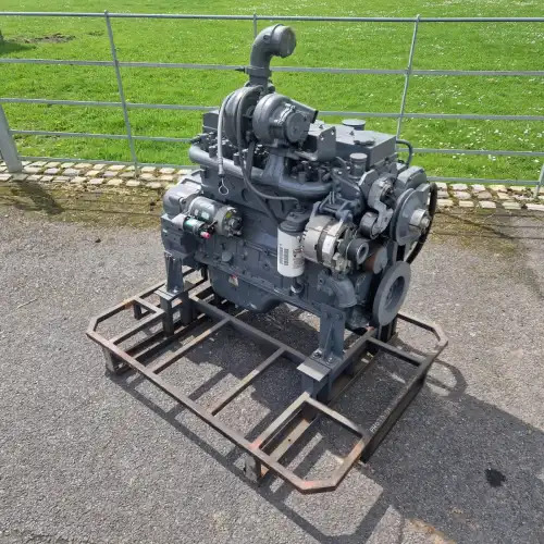 Cummins CPL3900 6BTA Engine 5.9 litre - Motor para Máquina de construção: foto 1 Cummins CPL3900 6BTA Engine 5.9 litre - Motor para Máquina de construção: foto 1