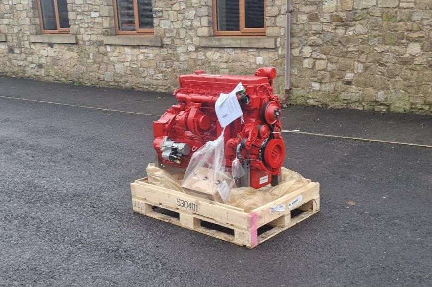 Cummins QSB 6.7 Engine CPL 4990 173kW (129hp) with CM850 (CM2850) ECU - Motor para Máquina de construção: foto 2 Cummins QSB 6.7 Engine CPL 4990 173kW (129hp) with CM850 (CM2850) ECU - Motor para Máquina de construção: foto 2
