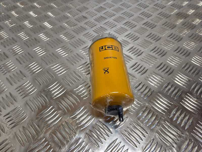Fuel filter 320/A7123 supersedes 32/925950 - Motor e peças para Máquina de construção: foto 2 Fuel filter 320/A7123 supersedes 32/925950 - Motor e peças para Máquina de construção: foto 2
