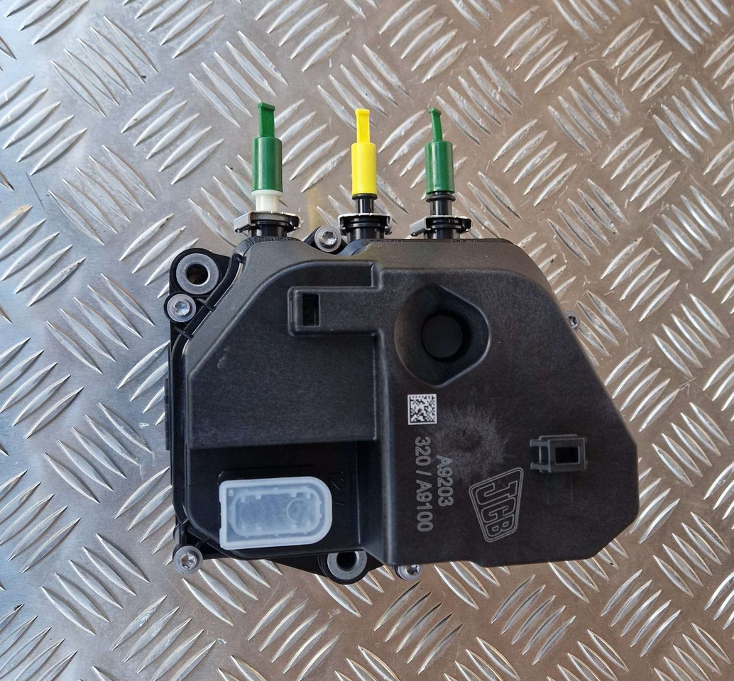 Genuine JCB Bosch Adblue module 12v supply - Motor e peças para Máquina de construção: foto 2 Genuine JCB Bosch Adblue module 12v supply - Motor e peças para Máquina de construção: foto 2