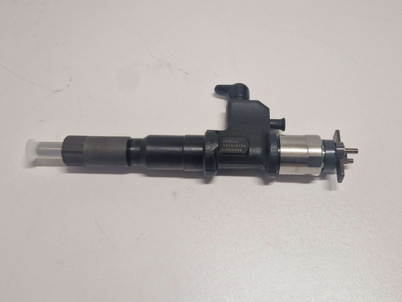 Isuzu 8976034154 Fuel Injector Denso 5513/4154 - Motor e peças para Máquina de construção: foto 1 Isuzu 8976034154 Fuel Injector Denso 5513/4154 - Motor e peças para Máquina de construção: foto 1