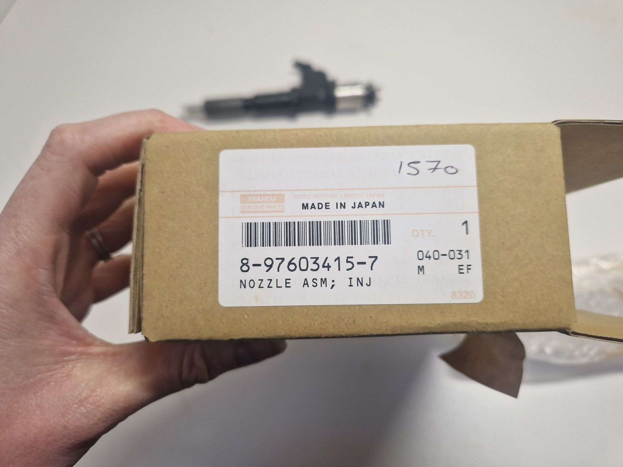 Isuzu 8976034157 Fuel Injector Denso 5516/4157 - Motor e peças para Máquina de construção: foto 3 Isuzu 8976034157 Fuel Injector Denso 5516/4157 - Motor e peças para Máquina de construção: foto 3