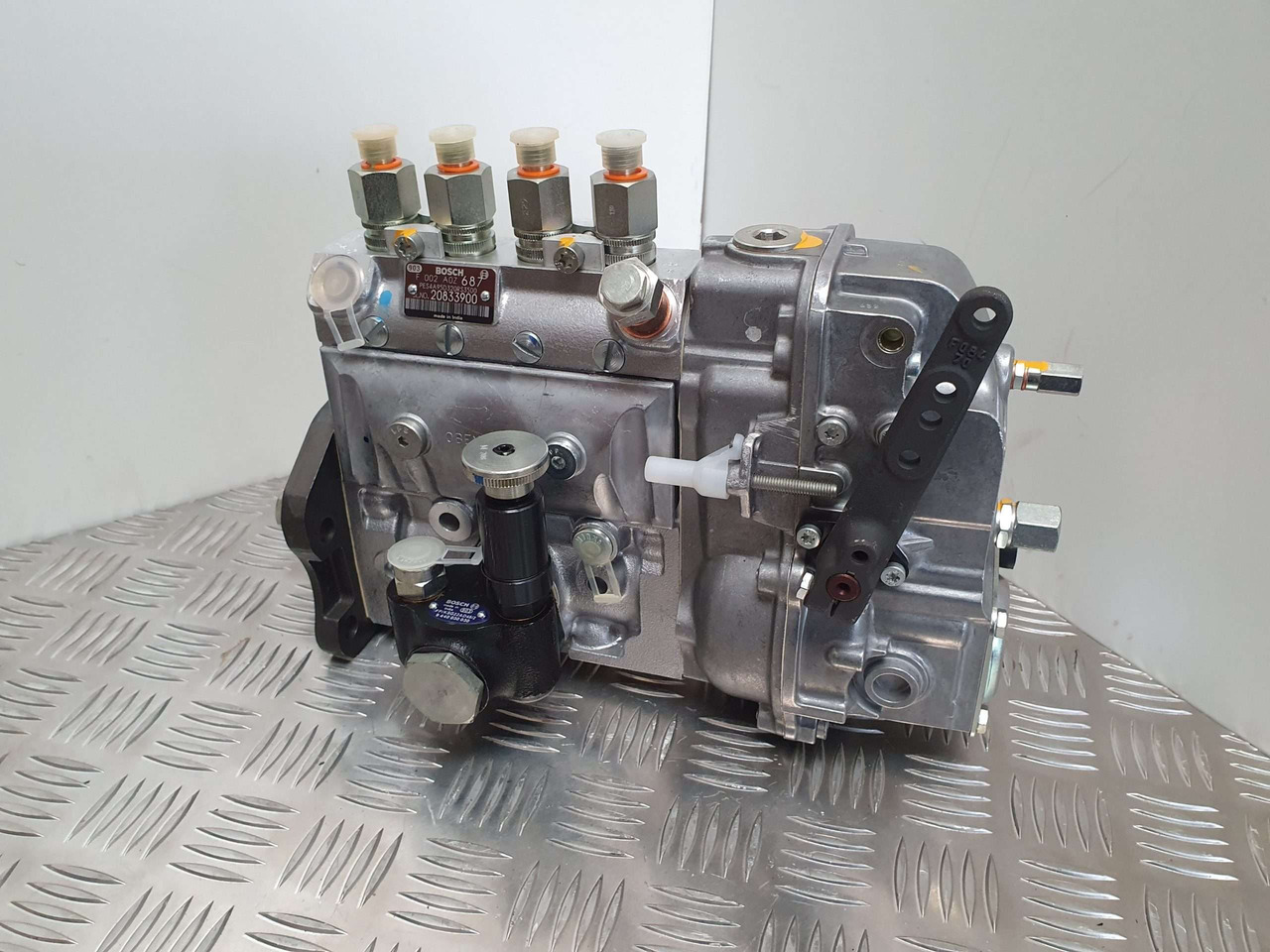JCB 2DX Injection pump 333/y3578 Bosch - Motor e peças para Máquina de construção: foto 1 JCB 2DX Injection pump 333/y3578 Bosch - Motor e peças para Máquina de construção: foto 1