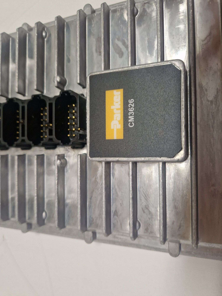 JCB ECU unit 728/D2287 PARKER CM3626 ECU unit - Motor e peças para Máquina de construção: foto 2 JCB ECU unit 728/D2287 PARKER CM3626 ECU unit - Motor e peças para Máquina de construção: foto 2