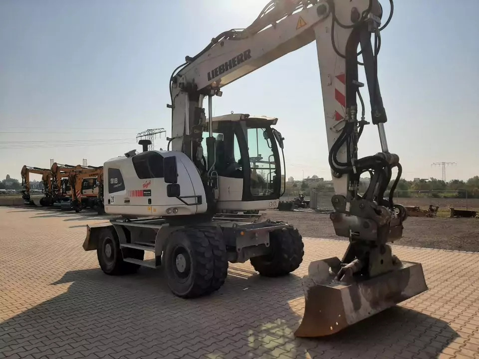 2015 Liebherr A 918Compact - Escavadeira de rodas: foto 2 2015 Liebherr A 918Compact - Escavadeira de rodas: foto 2