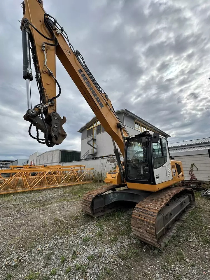 2015 Liebherr R 922 Litronic - Escavadora de rastos: foto 1 2015 Liebherr R 922 Litronic - Escavadora de rastos: foto 1