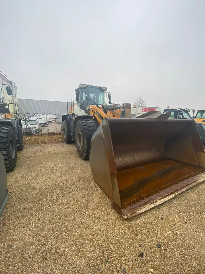 2017 Liebherr L 580 - Pá carregadora de rodas: foto 2 2017 Liebherr L 580 - Pá carregadora de rodas: foto 2