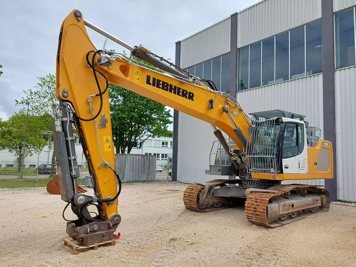 2019 Liebherr R 930 NLC - Escavadora de rastos: foto 1 2019 Liebherr R 930 NLC - Escavadora de rastos: foto 1