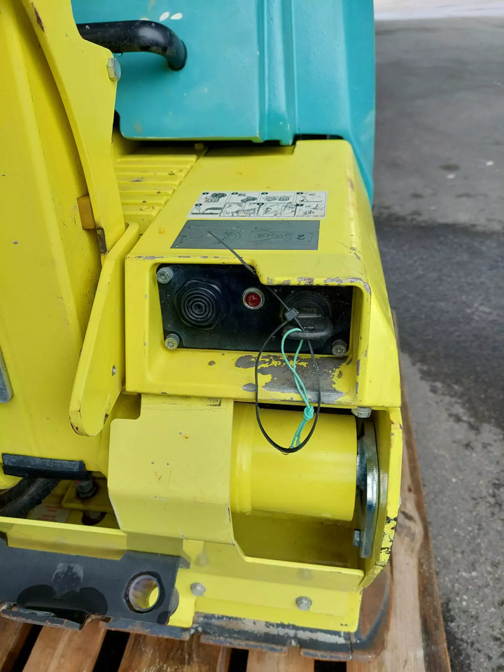 2021 Ammann APH 65/85E - Placas vibratórias: foto 5 2021 Ammann APH 65/85E - Placas vibratórias: foto 5