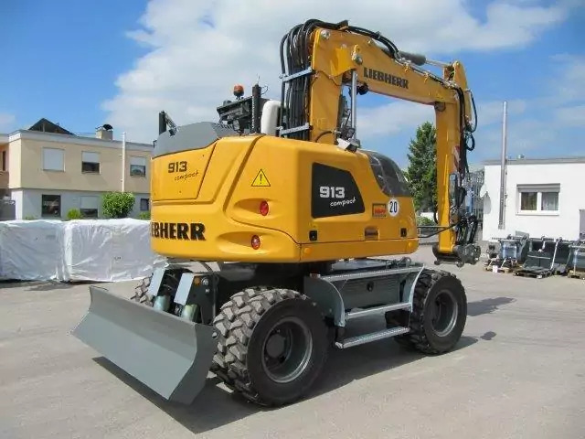 2022 Liebherr A 913 Compact G6.0-D - Escavadeira de rodas: foto 3 2022 Liebherr A 913 Compact G6.0-D - Escavadeira de rodas: foto 3