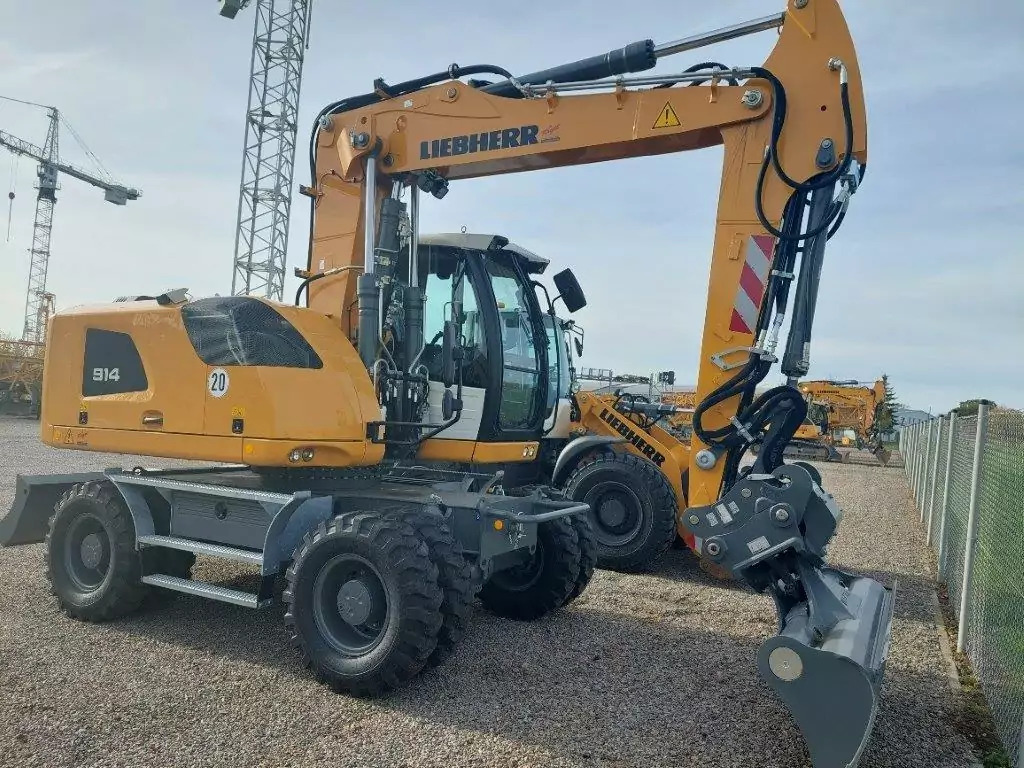 2022 Liebherr A 914 Litronic G6.0-D - Escavadeira de rodas: foto 1 2022 Liebherr A 914 Litronic G6.0-D - Escavadeira de rodas: foto 1