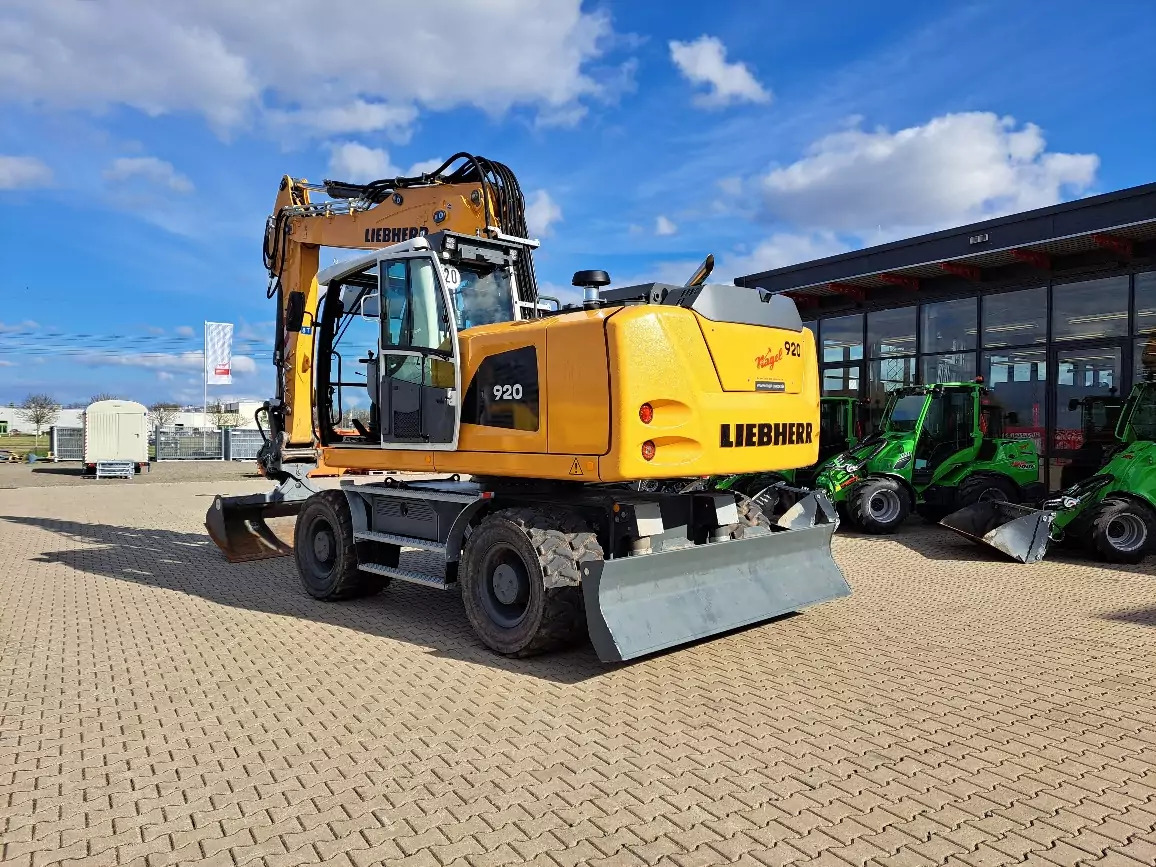 2023 Liebherr A 920 Litronic G6.0-D - Escavadeira de rodas: foto 3 2023 Liebherr A 920 Litronic G6.0-D - Escavadeira de rodas: foto 3