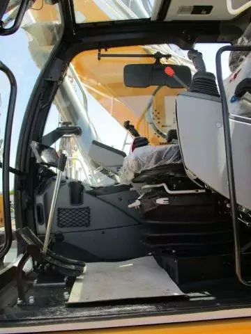 2023 Liebherr R 926 Litronic G8.0-D - Escavadora de rastos: foto 5 2023 Liebherr R 926 Litronic G8.0-D - Escavadora de rastos: foto 5