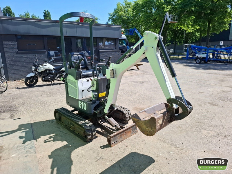 Bobcat E10 - Mini escavadeira: foto 3 Bobcat E10 - Mini escavadeira: foto 3