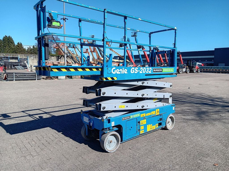 Genie GS2032 - Plataforma de Tijera/ Plataforma de tesoura: foto 3 Genie GS2032 - Plataforma de Tijera/ Plataforma de tesoura: foto 3