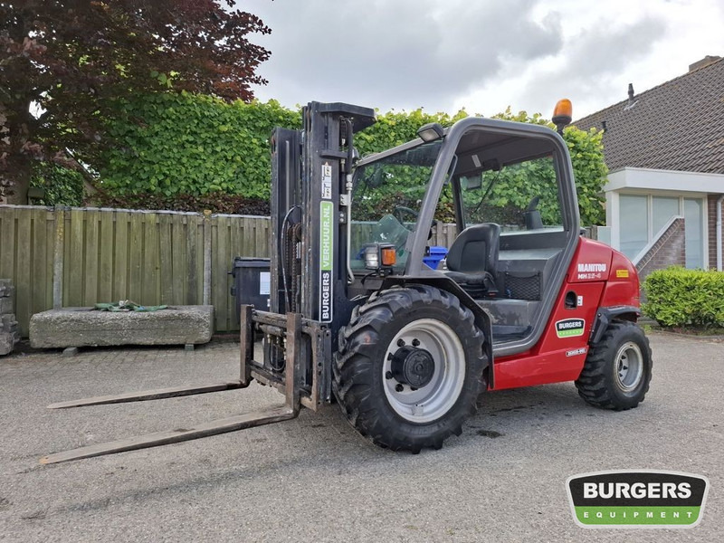 Manitou MH25-4 Buggy - Empilhador todo-o-terreno: foto 1 Manitou MH25-4 Buggy - Empilhador todo-o-terreno: foto 1