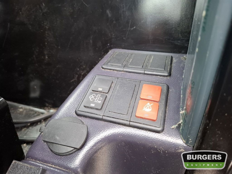 Empilhador telescópico novo Manitou MT1840: foto 13